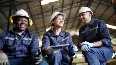 제조업 300인 미만 업종 45.2%.. 외국인 근로자 도입 규모 확대
