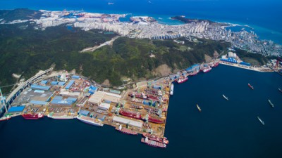 울산 ‘광역형 비자’ 첫 외국인 노동자 입국…조선업 현장 배치 본격화