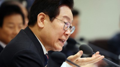 이재명 대통령 “공공사업 인건비 최저임금 책정 관행 개선하라” 지시